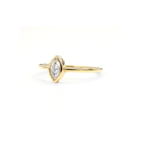 MARQUISE DIAMOND RING