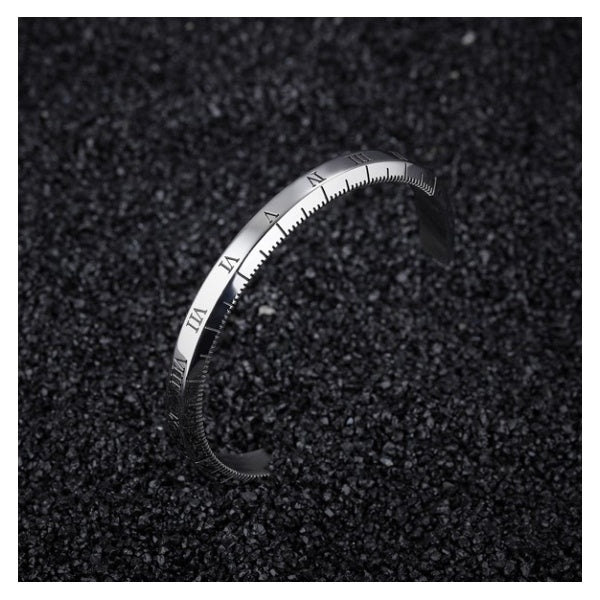 GIANTTO LEGACY COLLECTION ROMAN NUMERAL STEEL BANGLE BRACELET