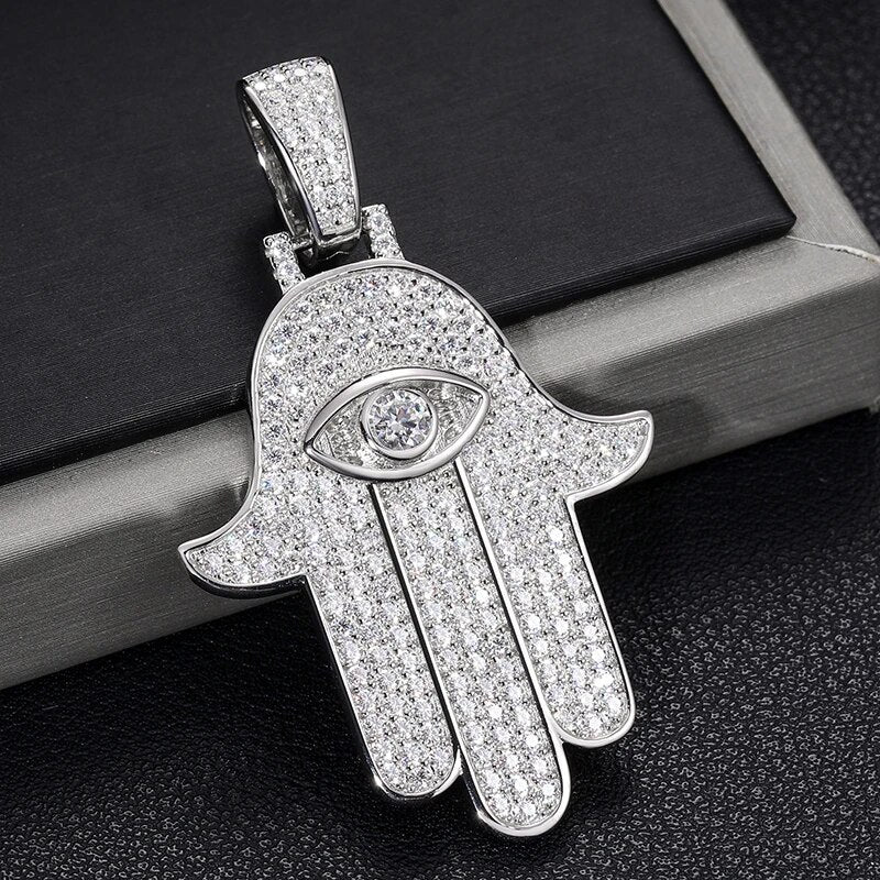 HAMSA PENDANT AND CHAIN