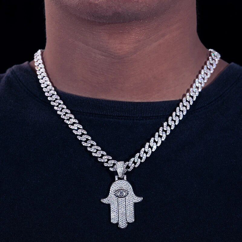 HAMSA PENDANT AND CHAIN