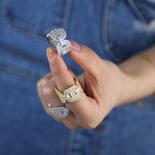 BAGUETTE RING